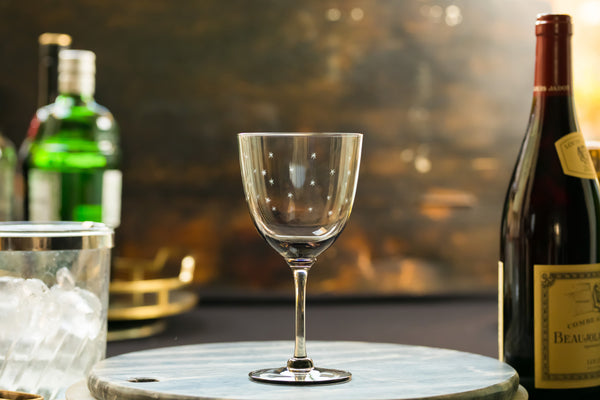 smoky crystal wine glasses with stars design